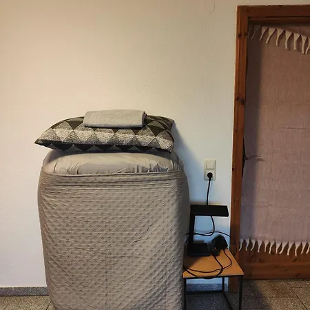 Yulias Hause בית אירוח *